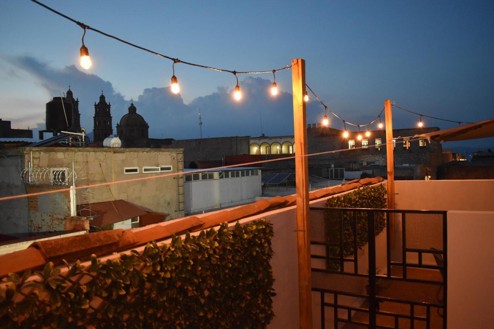El Suburbio - Serapio Rendon Guest house Morelia
